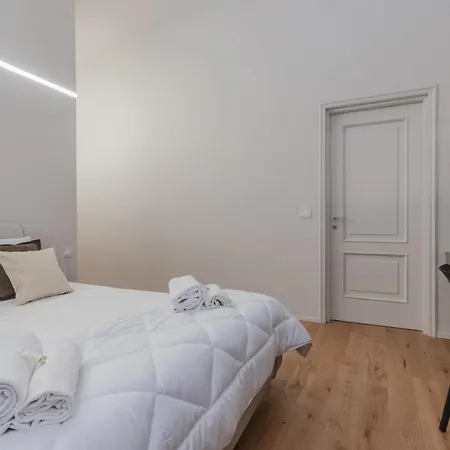 San Martino Modern & Elegant Flat Apartman