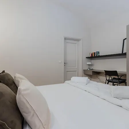 San Martino Modern & Elegant Flat Apartman *